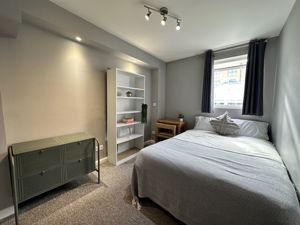 Photo 9- click for photo gallery